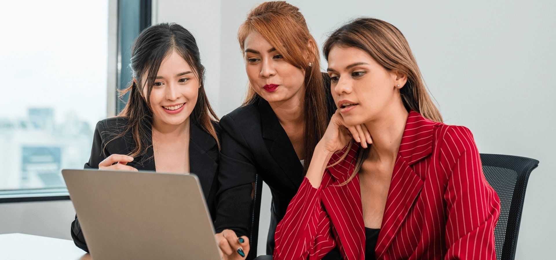 AlmaBank! Бизнес становится проще